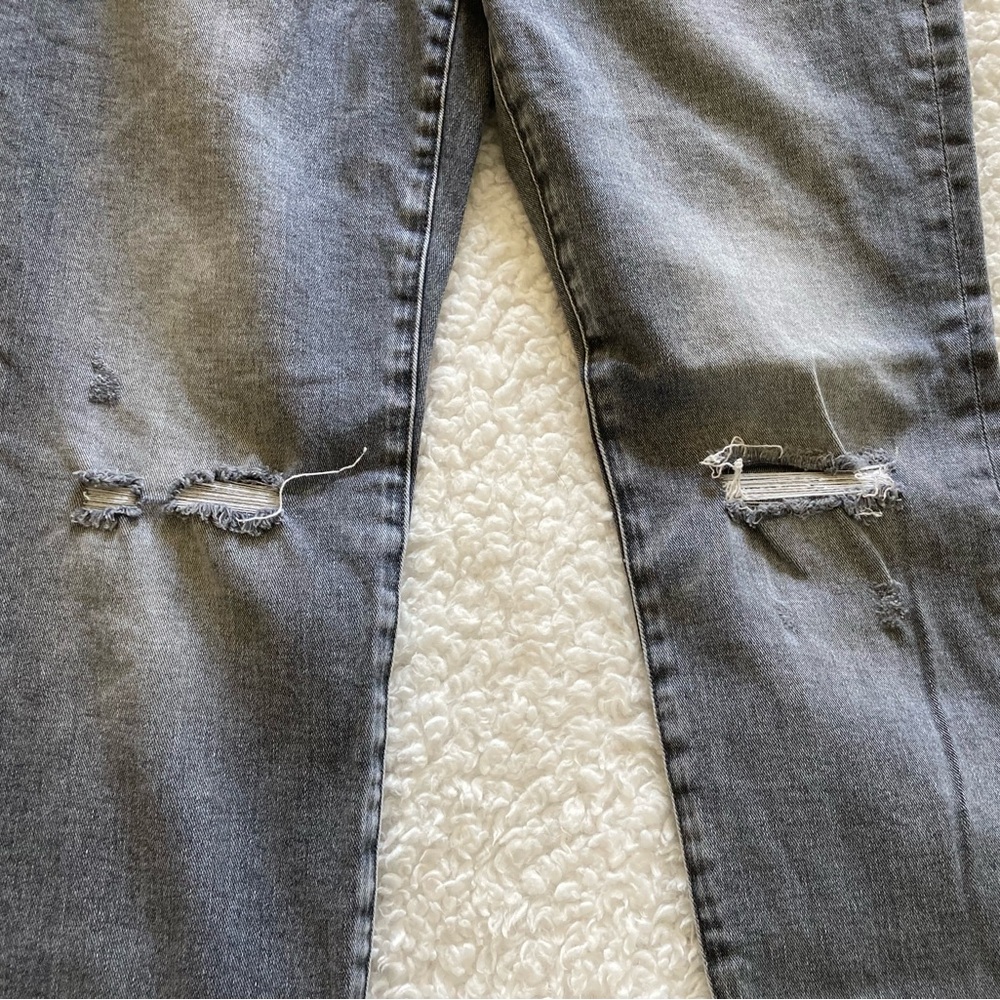 Cabi vintage gray high skinny stretch jeans, size 10, belt loop, 5 pockets - Picture 6 of 11